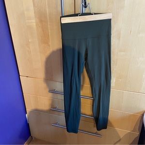 Lululemon Align 25” leggings, Olive Green size 4